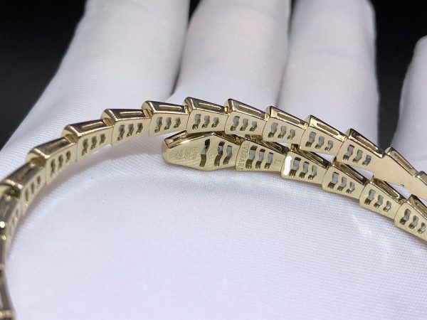 Vòng tay BVLGARI Serpenti Viper Full kim cương vàng vàng 18K