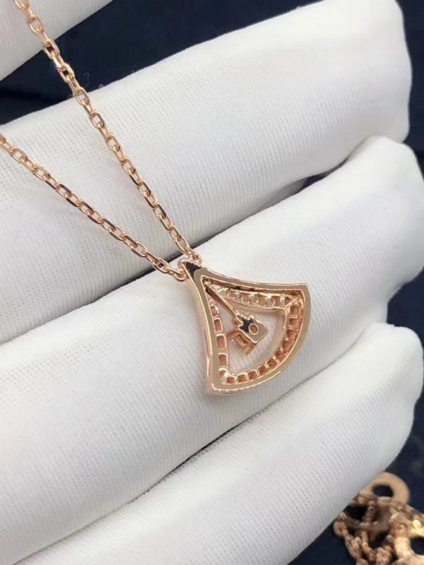 Vòng cổ BVLGARI Divas Dream Openwork vàng hồng 18K