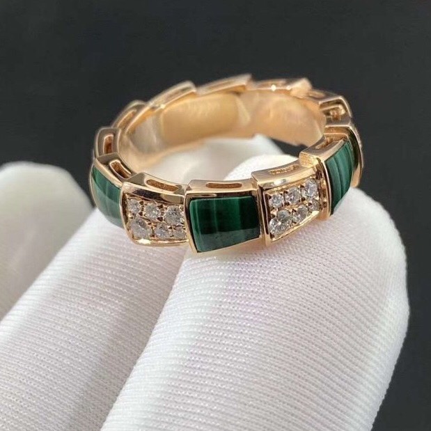 NHẪN BVLGARI SERPENTI RING WITH DIAMOND AND MALACHITE ROSE GOLD 18K