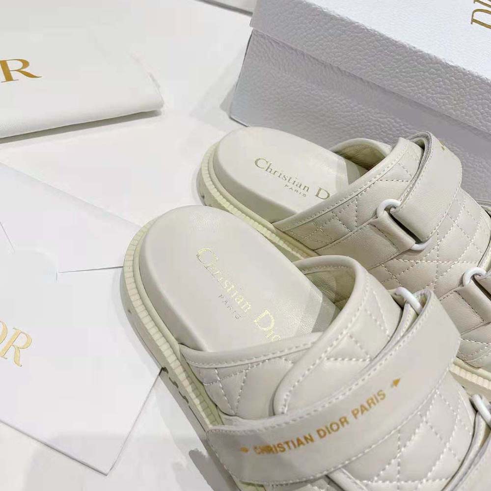 DÉP DIOR Dio(r)evolution Slide White Quilted Cannage Calfskin
