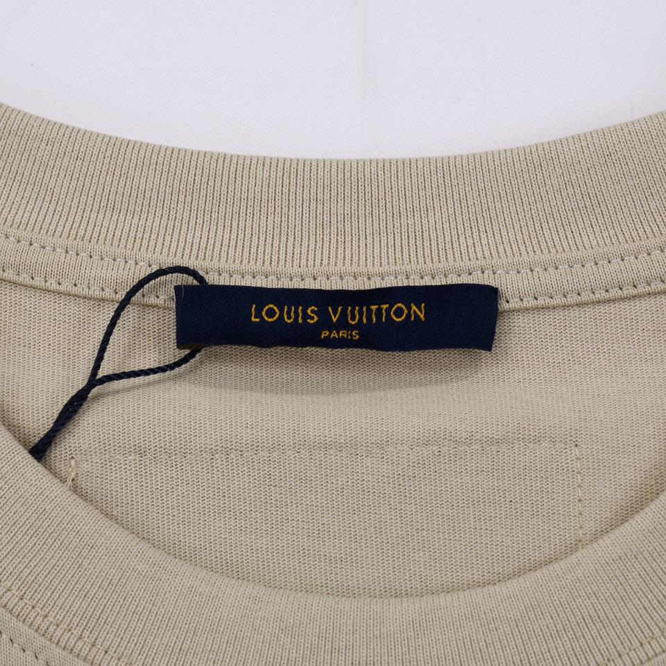 ÁO LOUIS VUITTON KEY TAG T SHIRT BEIGE
