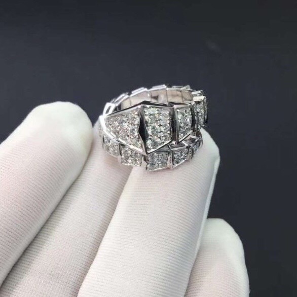 NHẪN BVLGARI SERPENTI RING WITH DIAMOND WHITE GOLD 18K