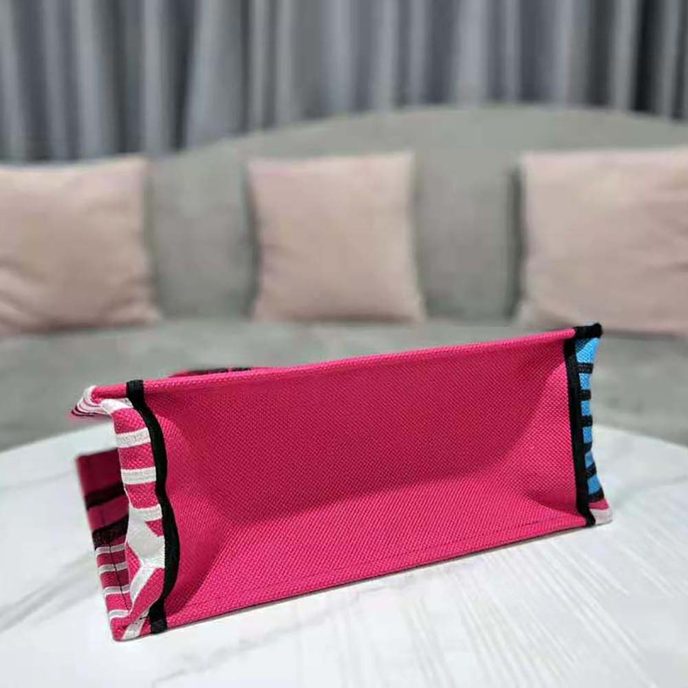 TÚI Dior Women Medium Dior Book Tote Bright Blue and Pink D-Jungle Pop Embroidery