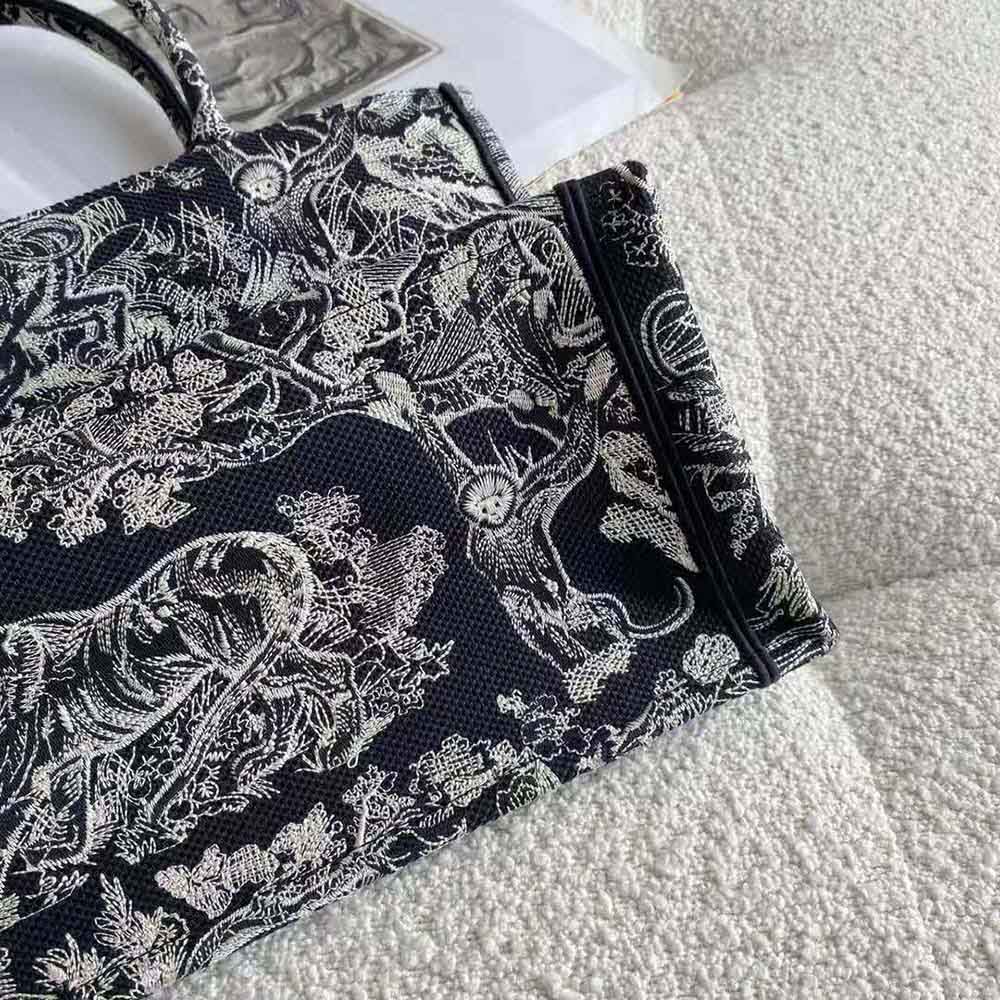 TÚI Dior Women Small Dior Book Tote Blue Toile de Jouy Reverse Embroidery