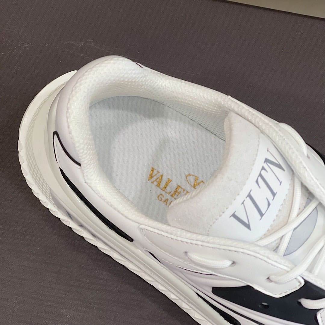 GIÀY VALENTINO GARAVANI VLTN SNEAKERS SHOES AAA