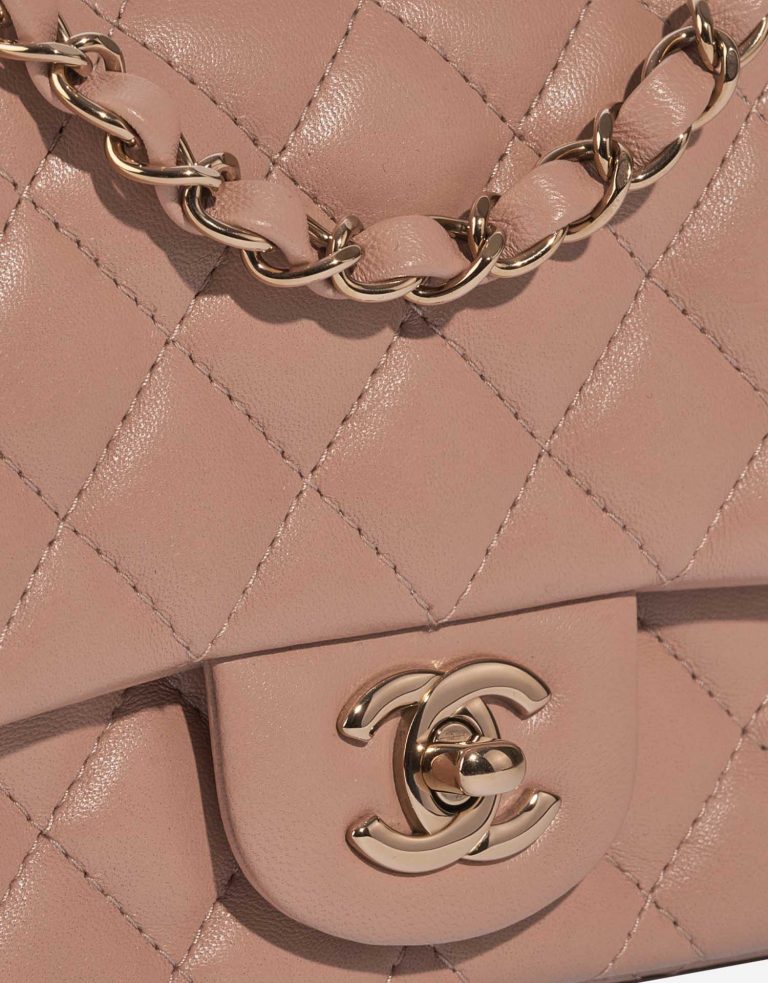 TÚI Chanel Mini Square Lamb Beige Rose