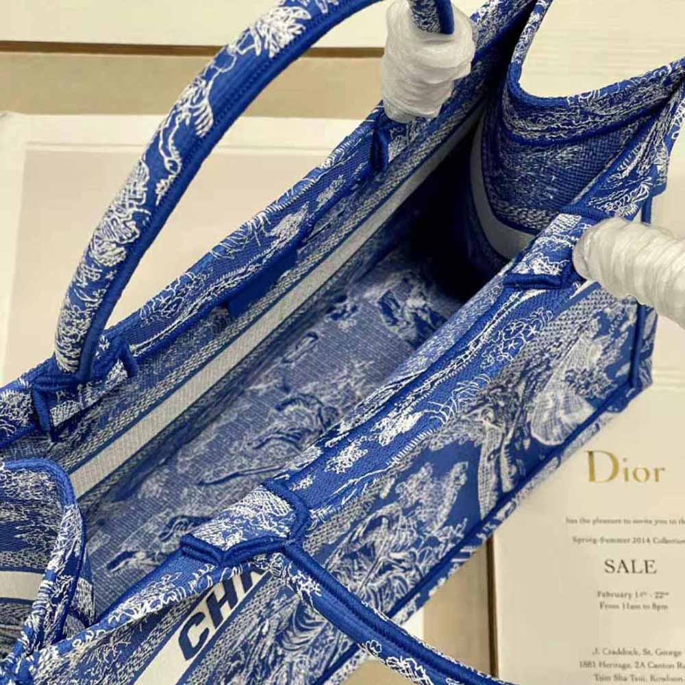 TÚI Dior Women Medium Dior Book Tote Fluorescent Blue Toile de Jouy Reverse Embroidery