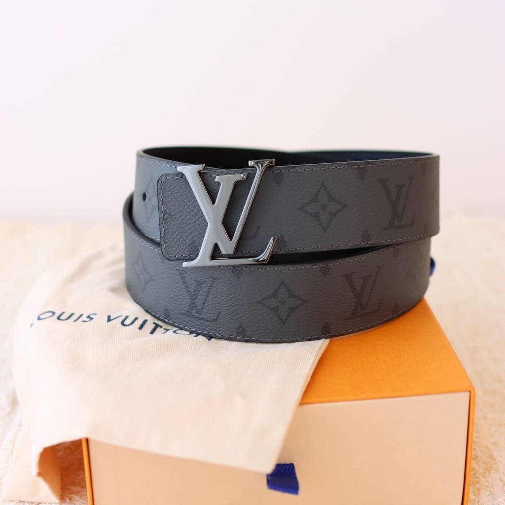 DÂY LƯNG LOUIS VUITTON LV GRAY MONOGRAM Khóa đen bóng