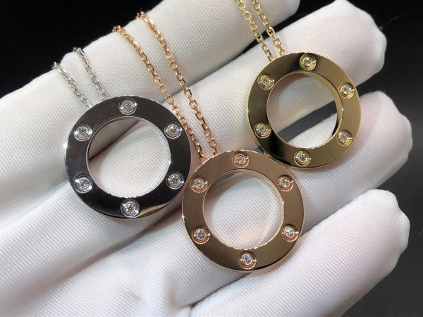 Vòng cổ Cartier mặt dây chuyền 6 viên kim cương vàng hồng 18K