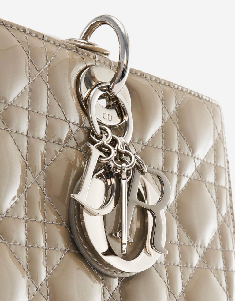 TÚI Dior Lady Large Patent Leather Gris