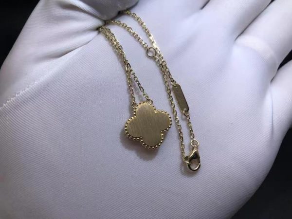 Vòng cổ Van Cleef & Arpels Vintage Alhambra Diamond Pave vàng trắng 18K