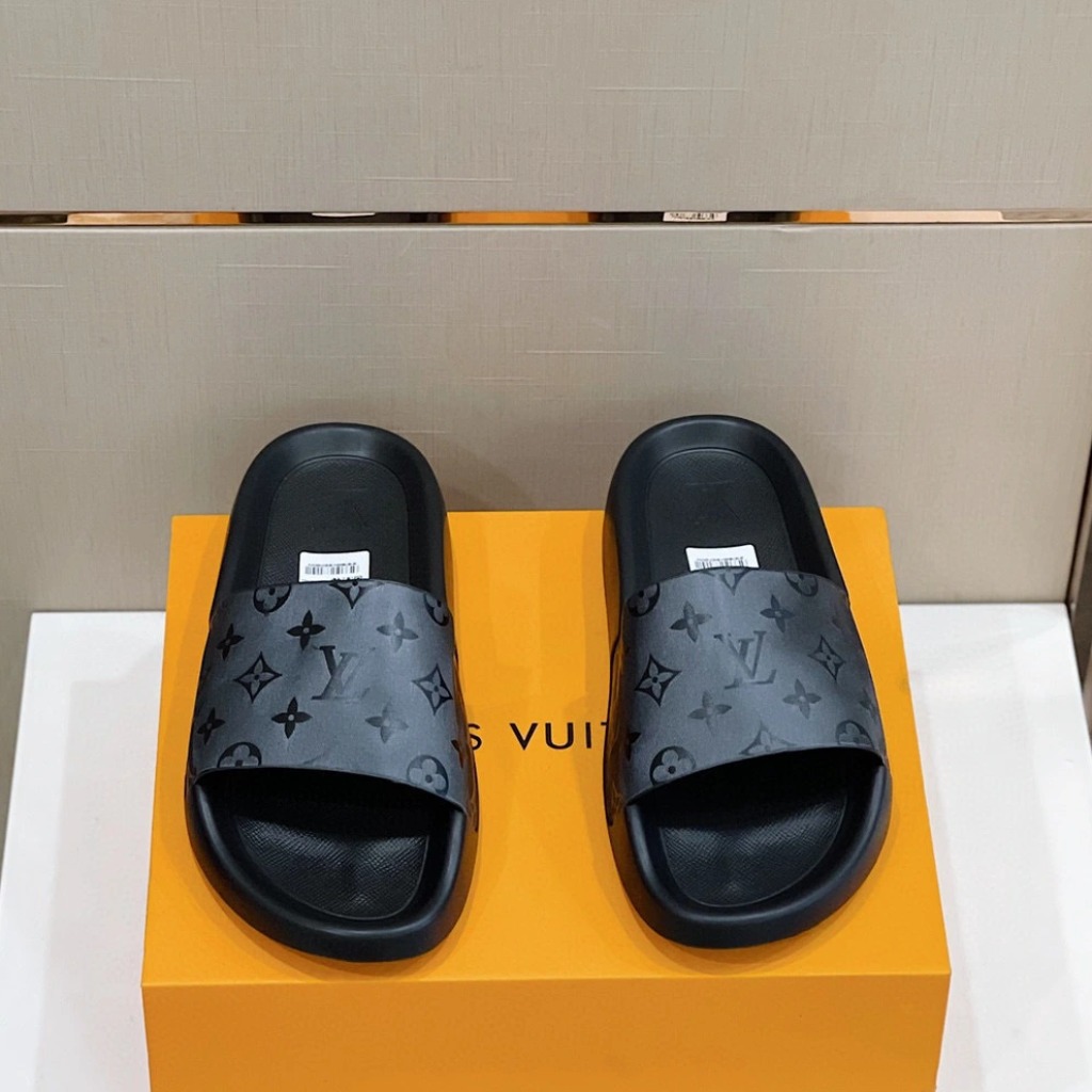 DÉP LOUIS VUITTON MONOGRAM UNISEX SLIPPER