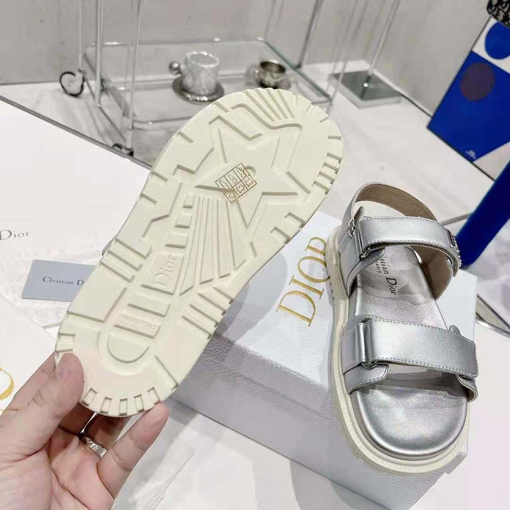 DÉP SANDAL DIOR Dioract Sandal Silver-Tone Shiny Laminated Calfskin