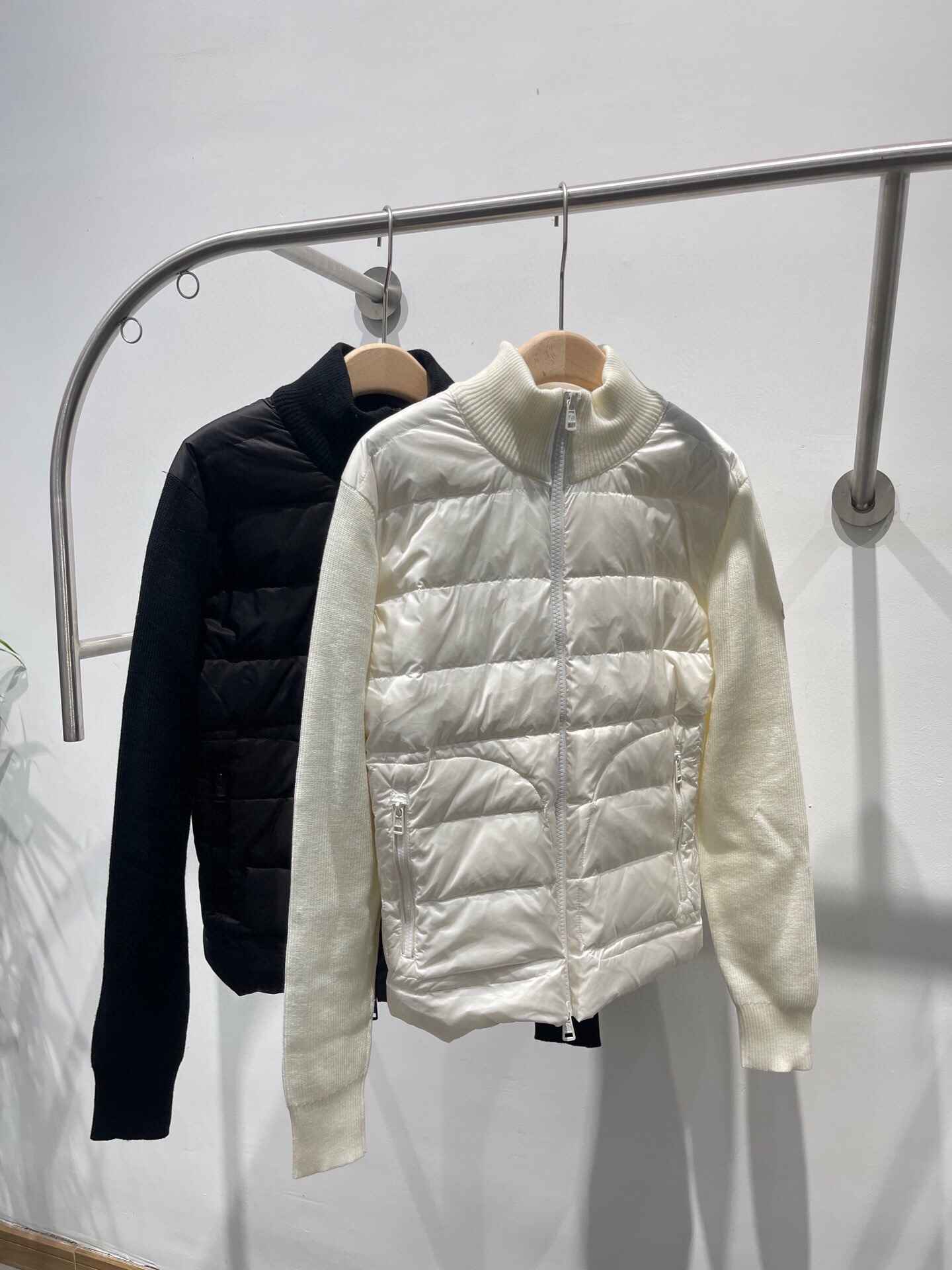 ÁO MONCLER WINTER LINEN BLACK JACKET