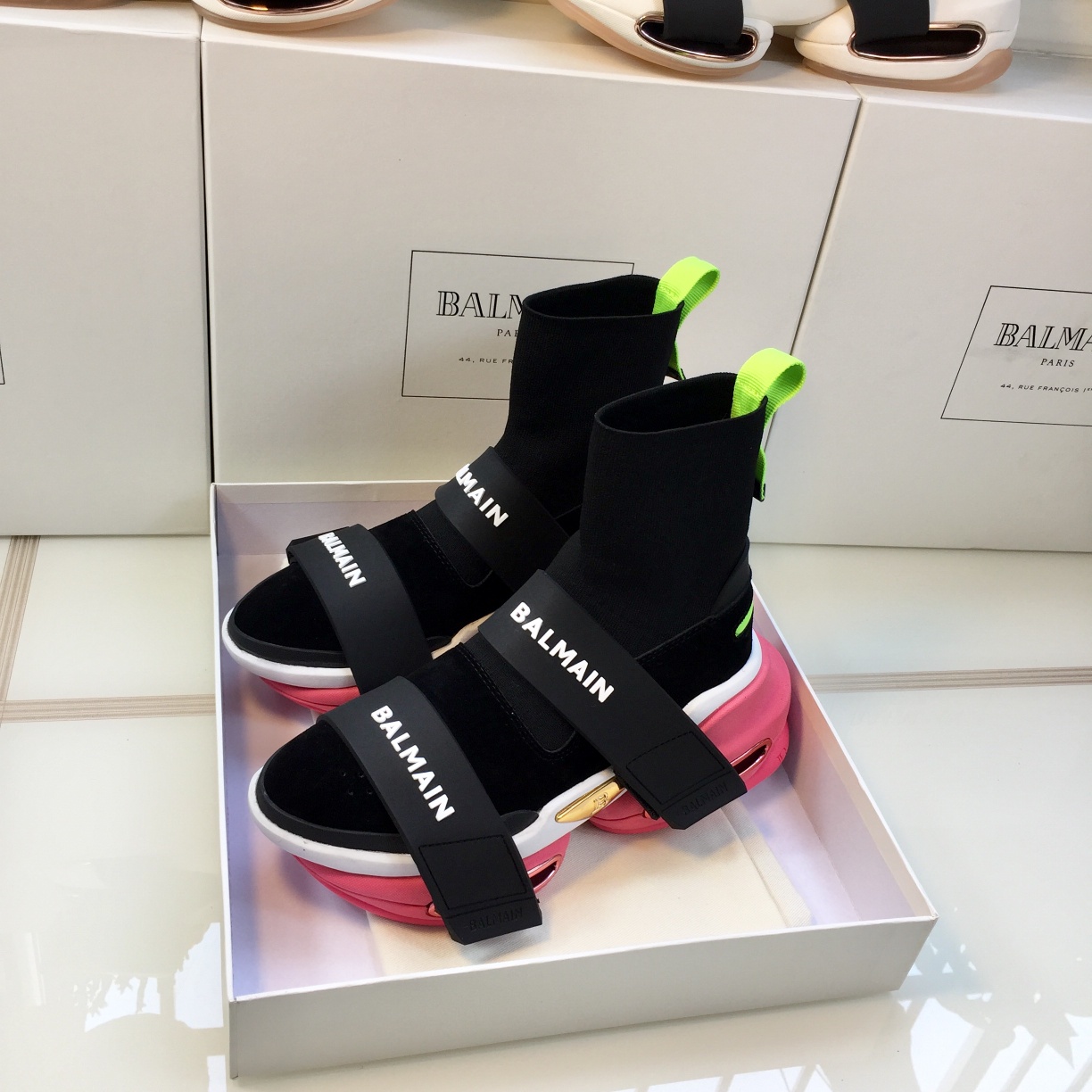 GIÀY BALMAIN BLACK PINK HIGH TOP SNEAKERS