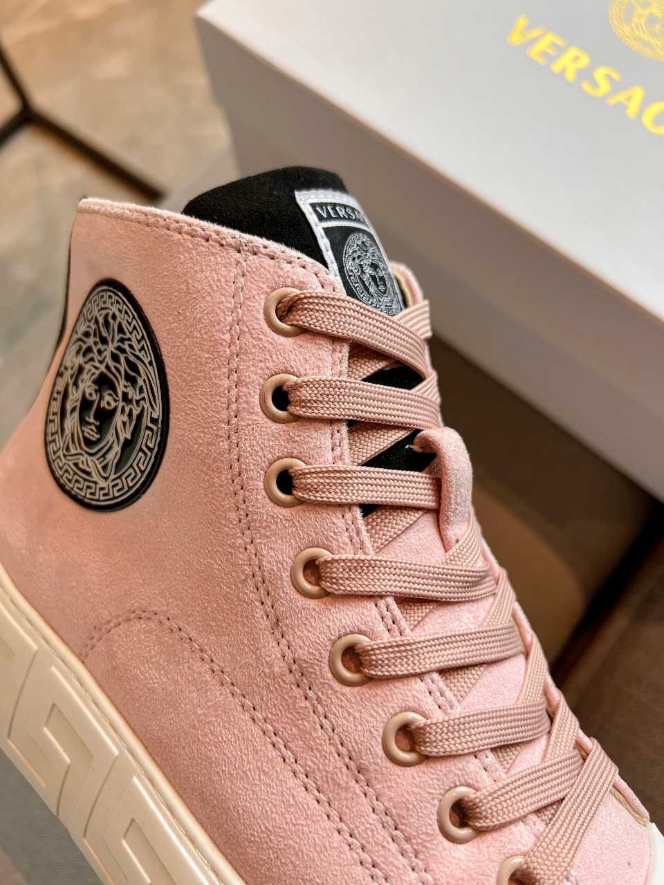 GIÀY VERSACE GRECA SNEAKERS HIGH TOP SUEDE PINK