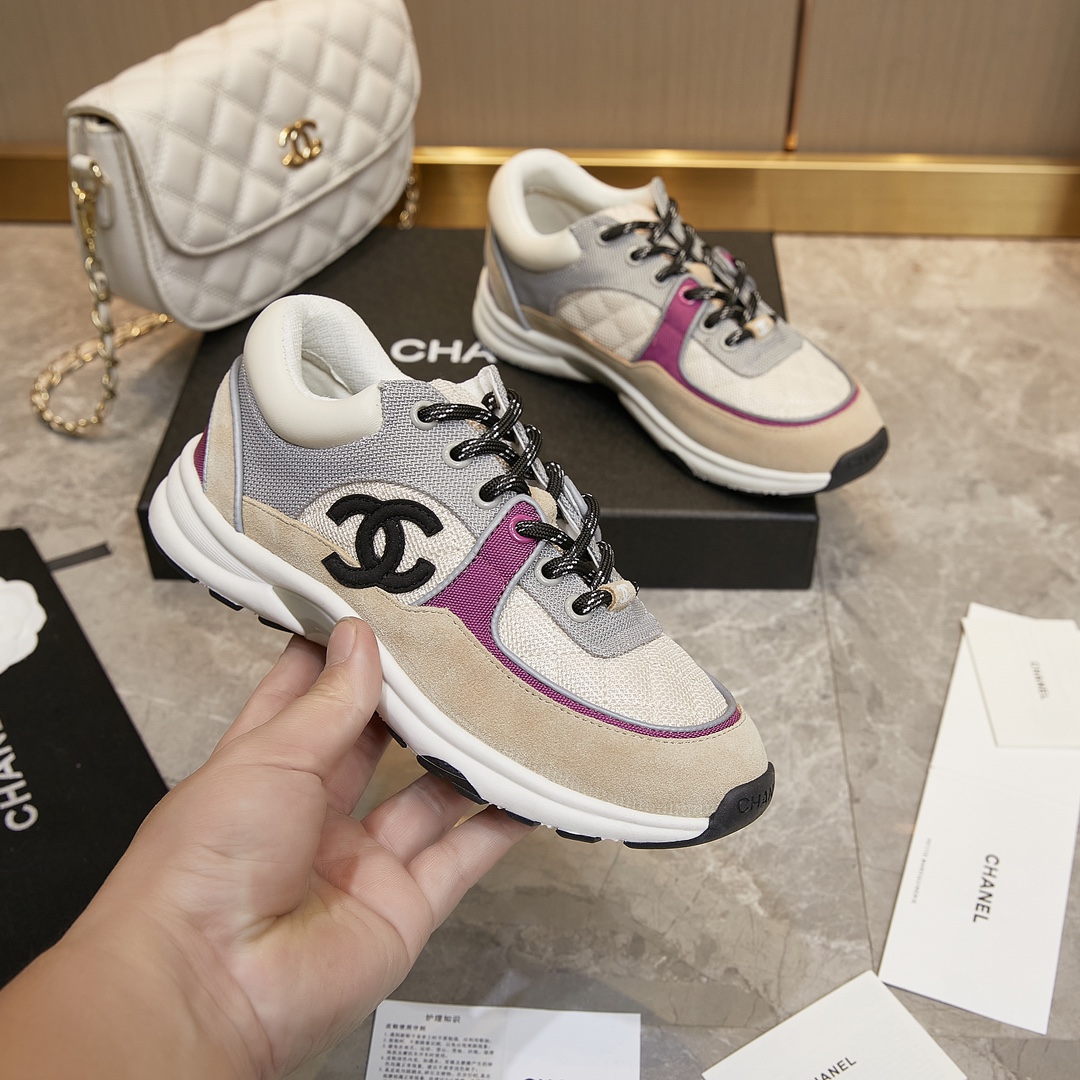 GIÀY CHANEL BURGUNDY SUEDE LOGO SNEAKERS
