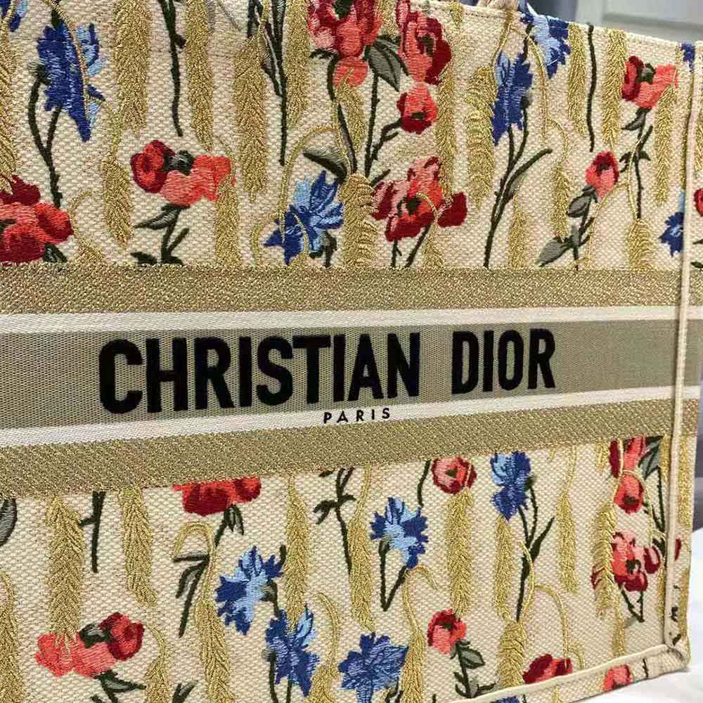 TÚI Dior Women Dior Book Tote Beige Dior Hibiscus Embroidery