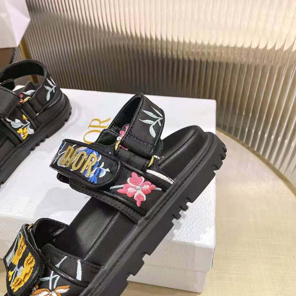 DÉP SANDAL DIOR Dioract Sandal Black Multicolor Technical Fabric Embroidered with Dior Petites Fleurs Motif