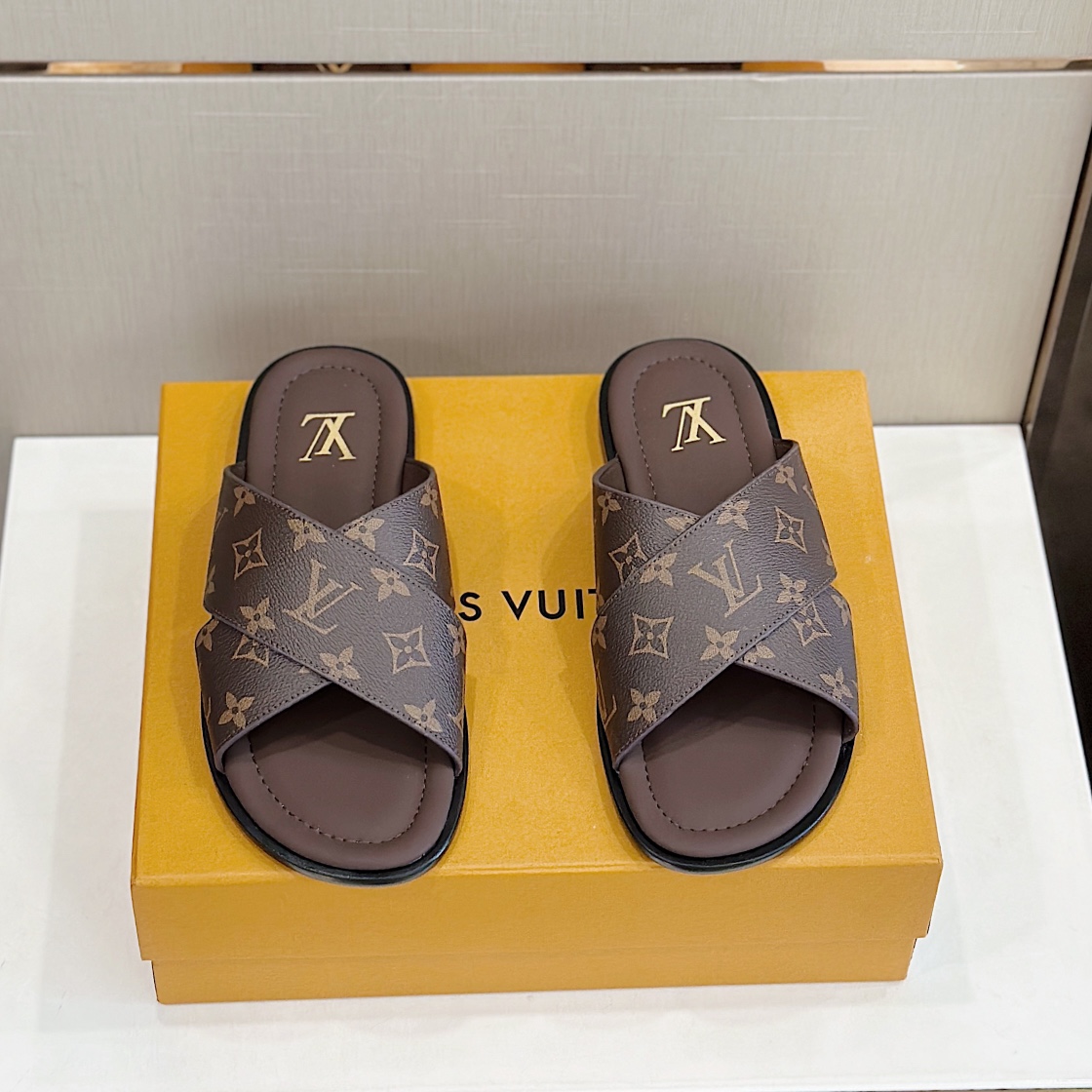 DÉP LOUIS VUITTON MONOGRAM SLIPPER