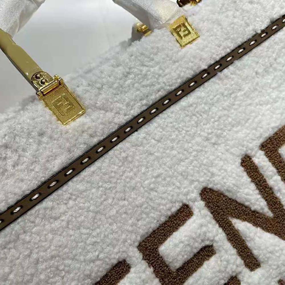 TÚI Fendi Sunshine Medium White Sheepskin Shopper