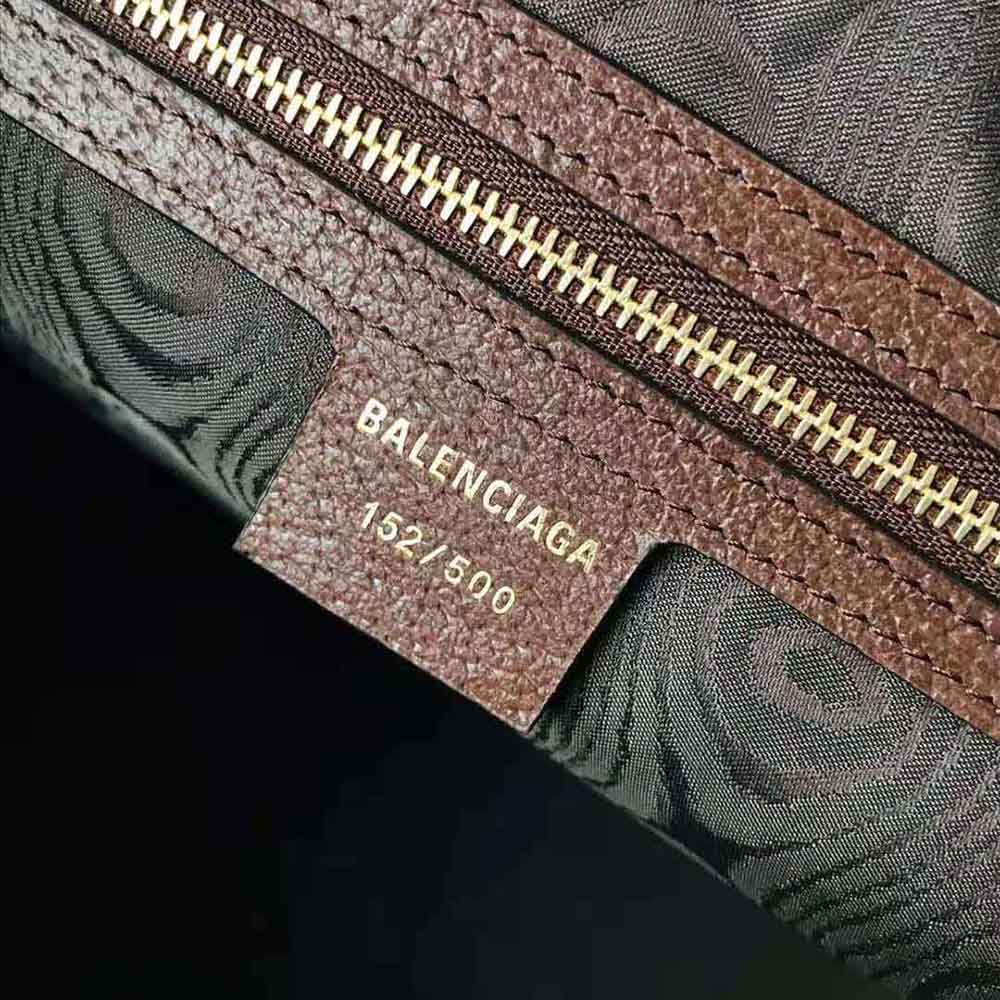 TÚI Balenciaga Hacker Large Tote Bag in Coated Canvas in Beige