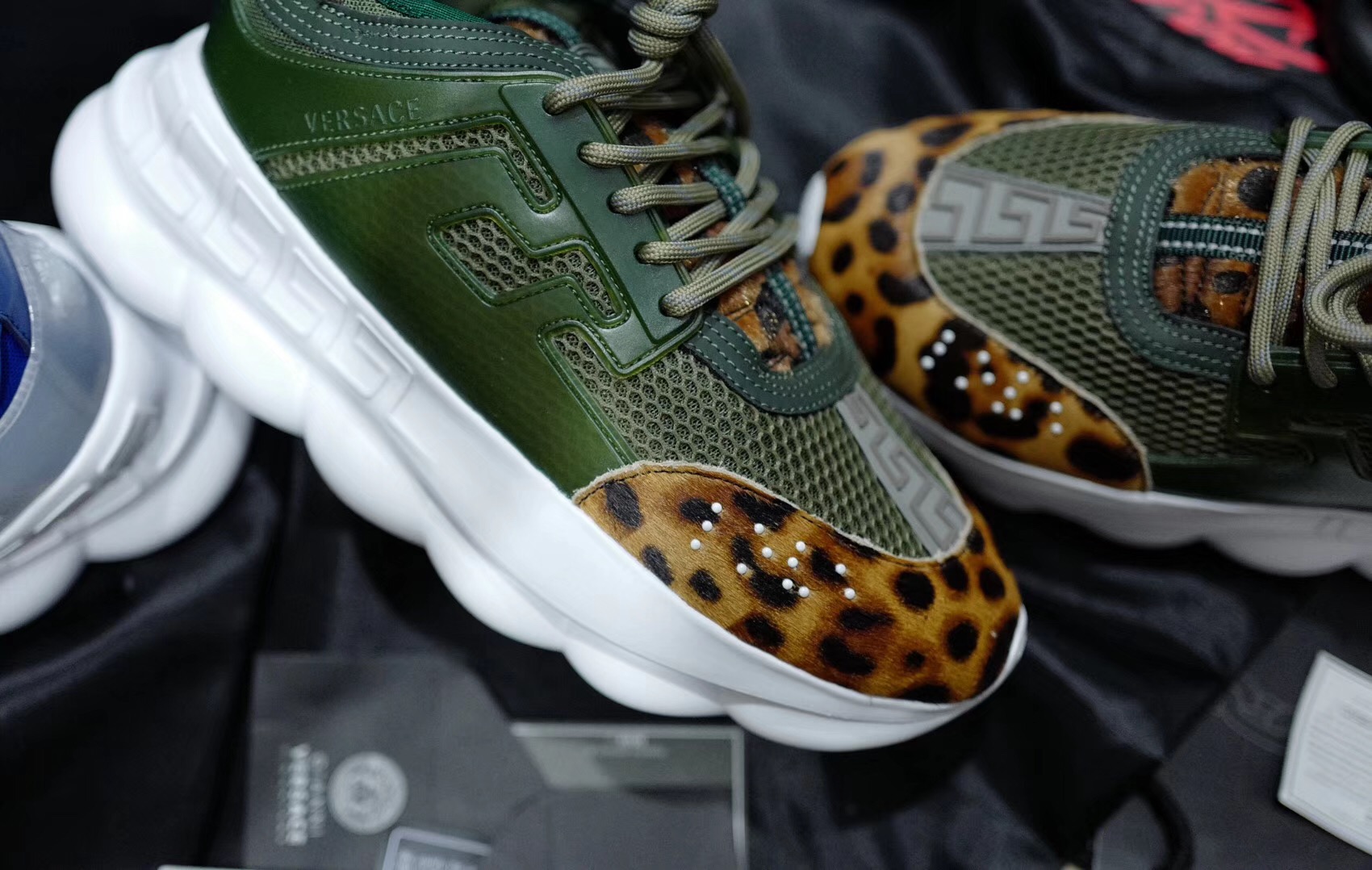 GIÀY Versace Chain Reaction Sneakers
