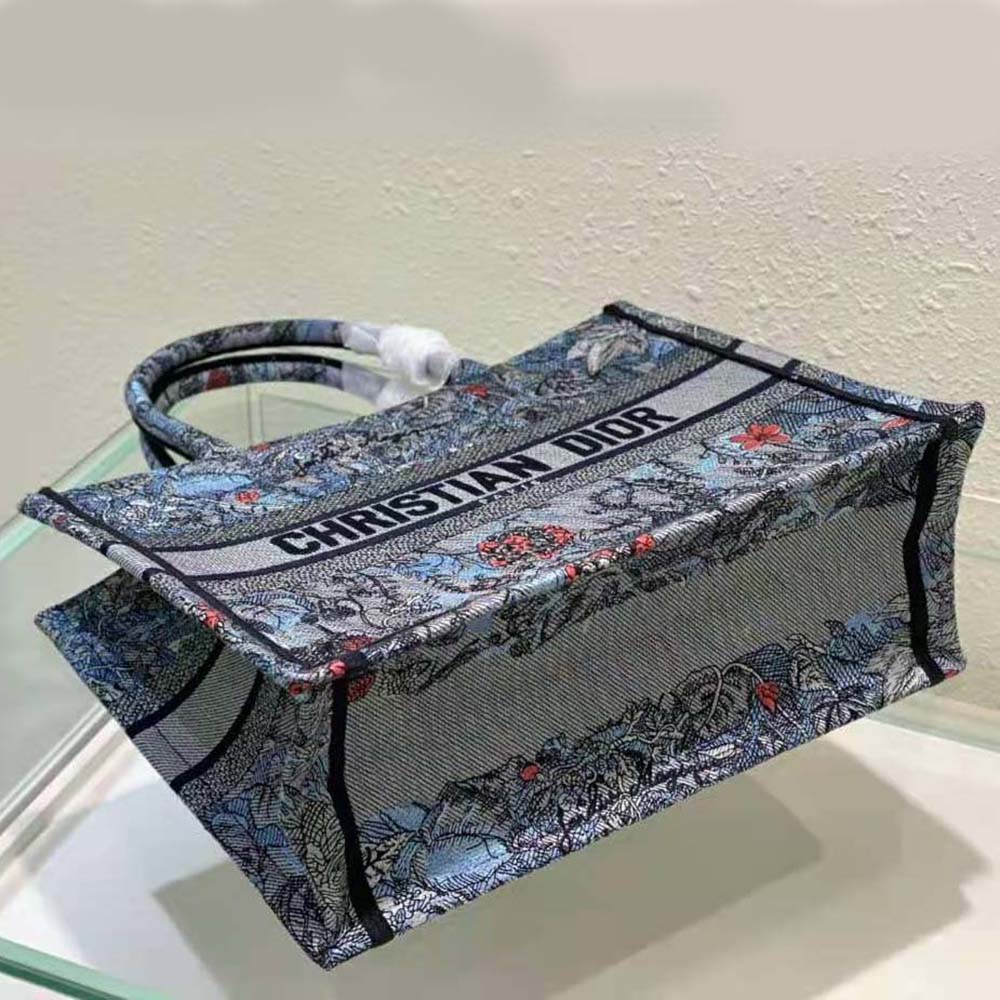 TÚI Christian Dior Tote Denim Multicolor Dior Jardin Magique Embroidery