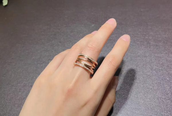 Nhẫn BVLGARI B.zero1 Design Legend vàng hồng 18K