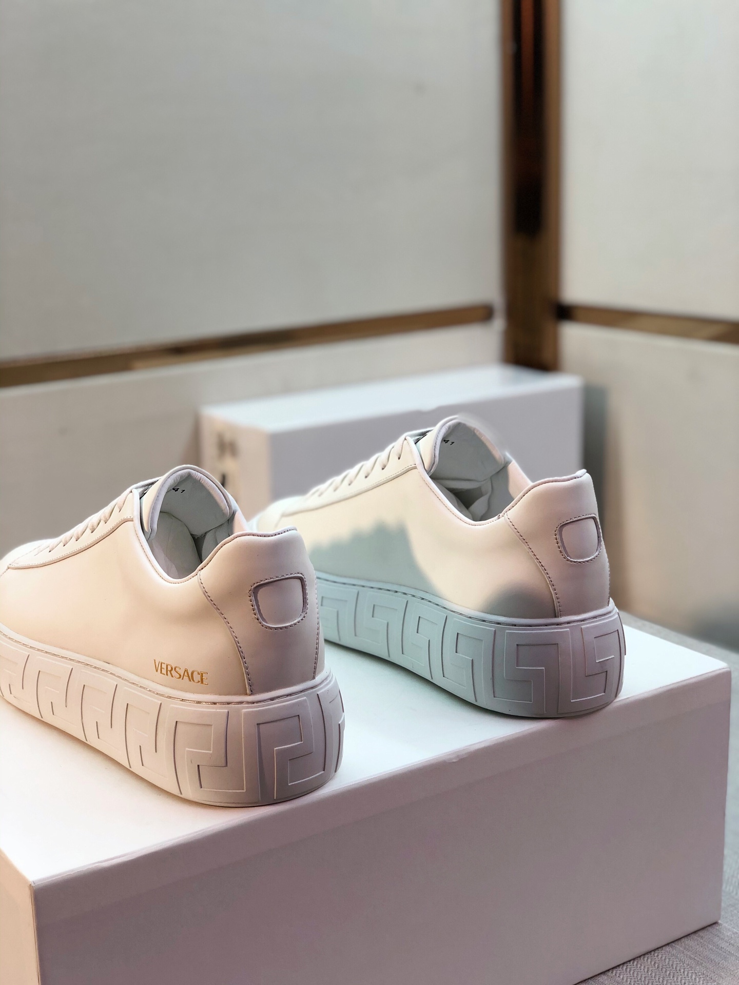 GIÀY VERSACE GRECA SNEAKERS