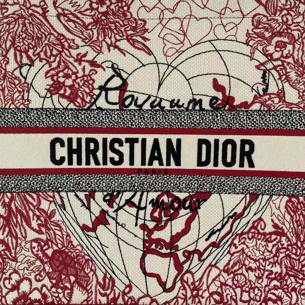 TÚI Dior Women Dioramour Dior Book Tote Red and White D-Royaume D Amour Embroidery