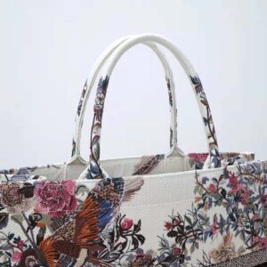 TÚI Dior Women Large Dior Book Tote Ecru Multicolor Dior Jardin D’Hiver Embroidery