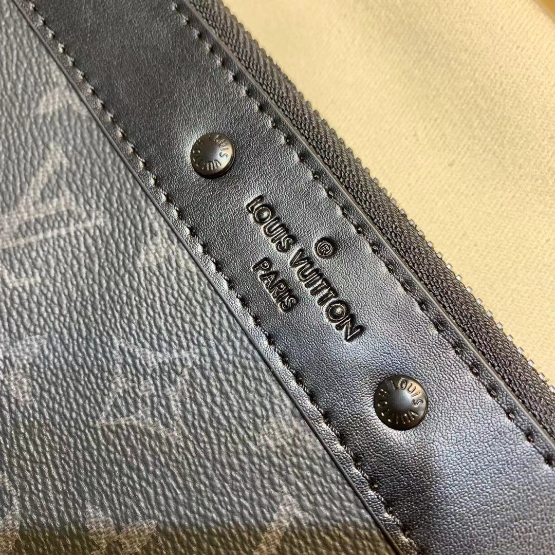 TÚI LOUIS VUITTON MONOGRAM ECLIPSE POUCH