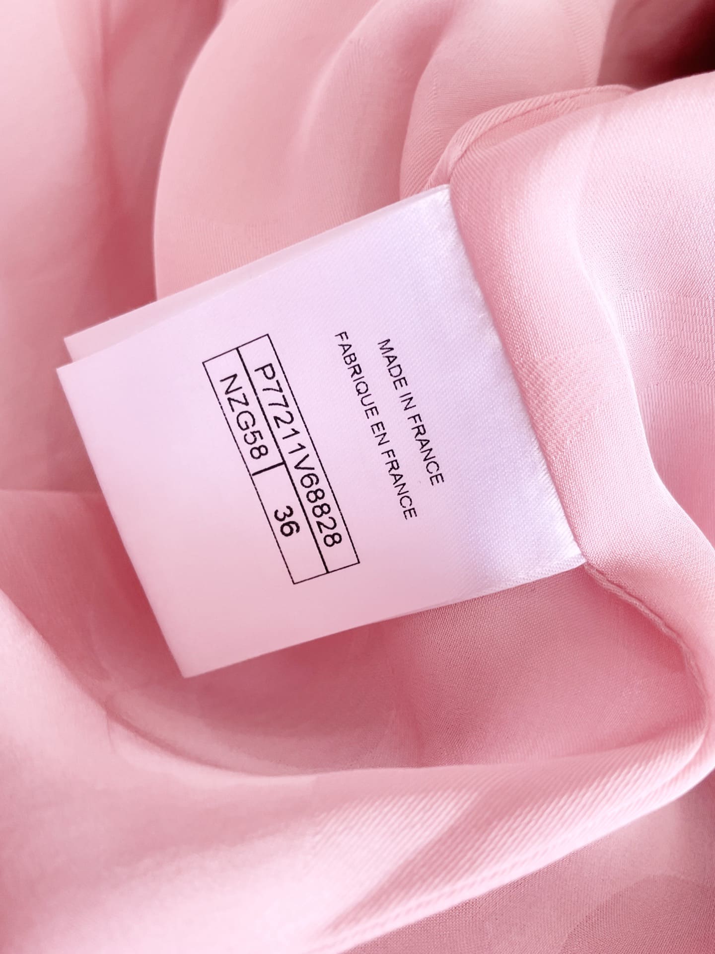 BỘ ĐỒ CHANEL CAMELLIA MÀU HỒNG NHẠT LIGHT PINK MID DRESS High Classy