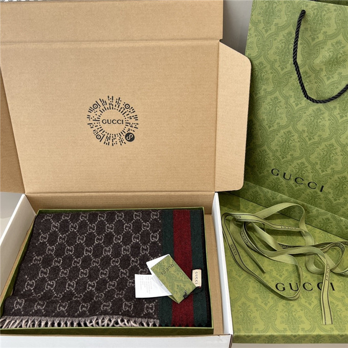 KHĂN Gucci GG Cashmere scarf