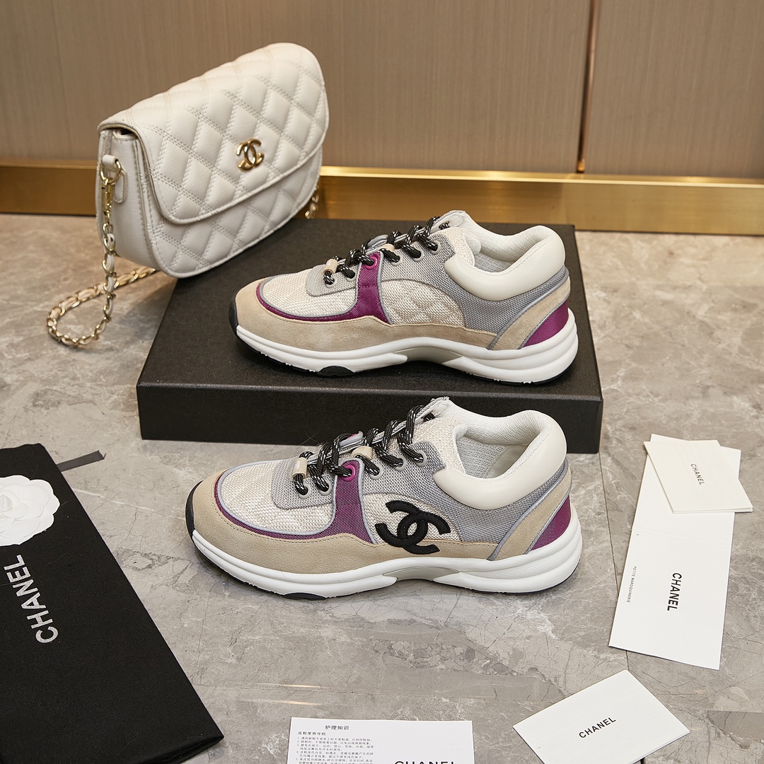 GIÀY CHANEL BURGUNDY SUEDE LOGO SNEAKERS
