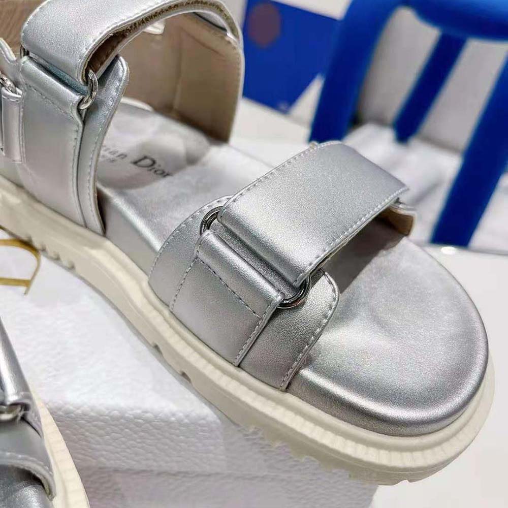 DÉP SANDAL DIOR Dioract Sandal Silver-Tone Shiny Laminated Calfskin