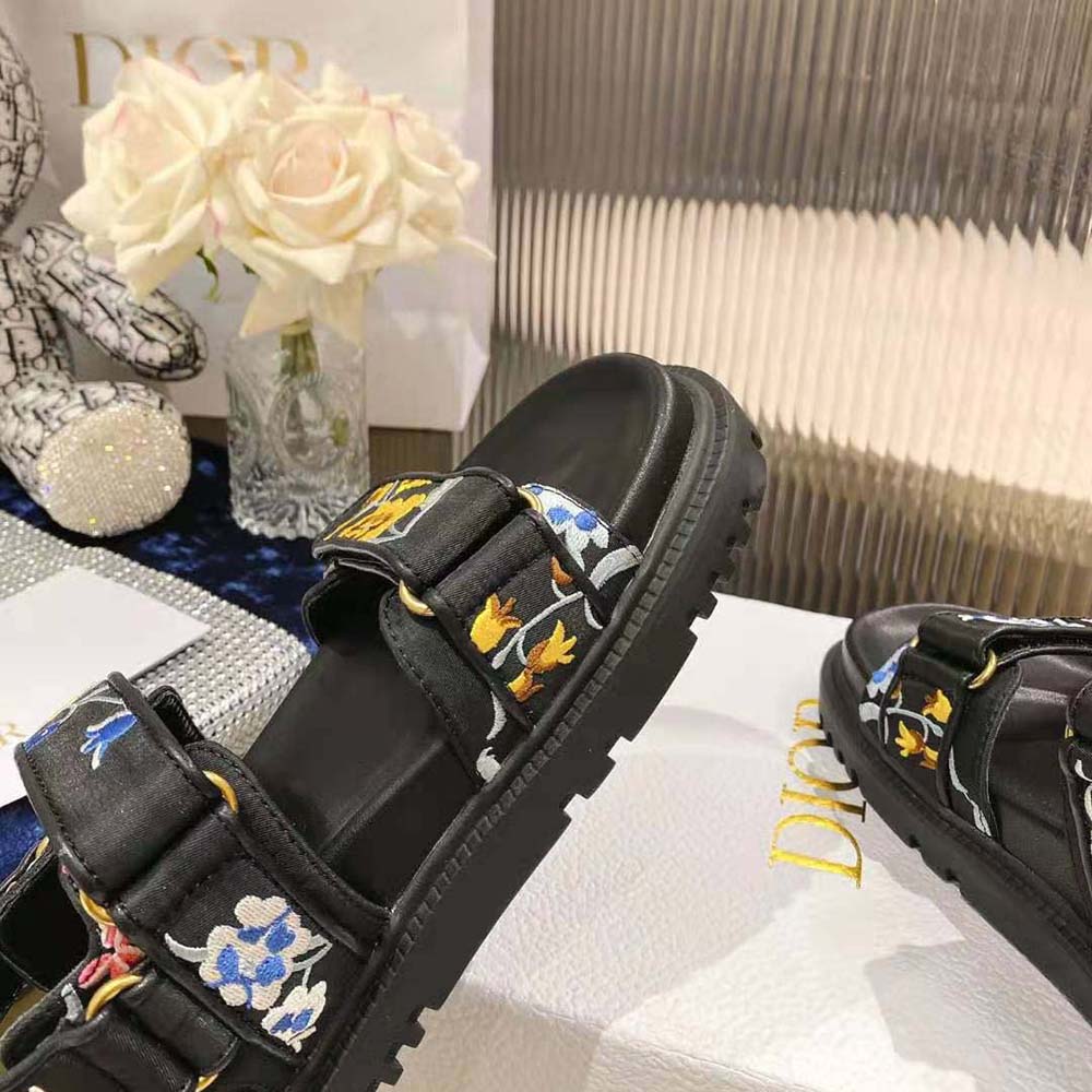 DÉP SANDAL DIOR Dioract Sandal Black Multicolor Technical Fabric Embroidered with Dior Petites Fleurs Motif
