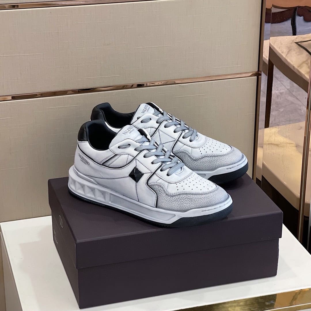 GIÀY VALENTINO GARAVANI SNEAKERS SHOES AAA