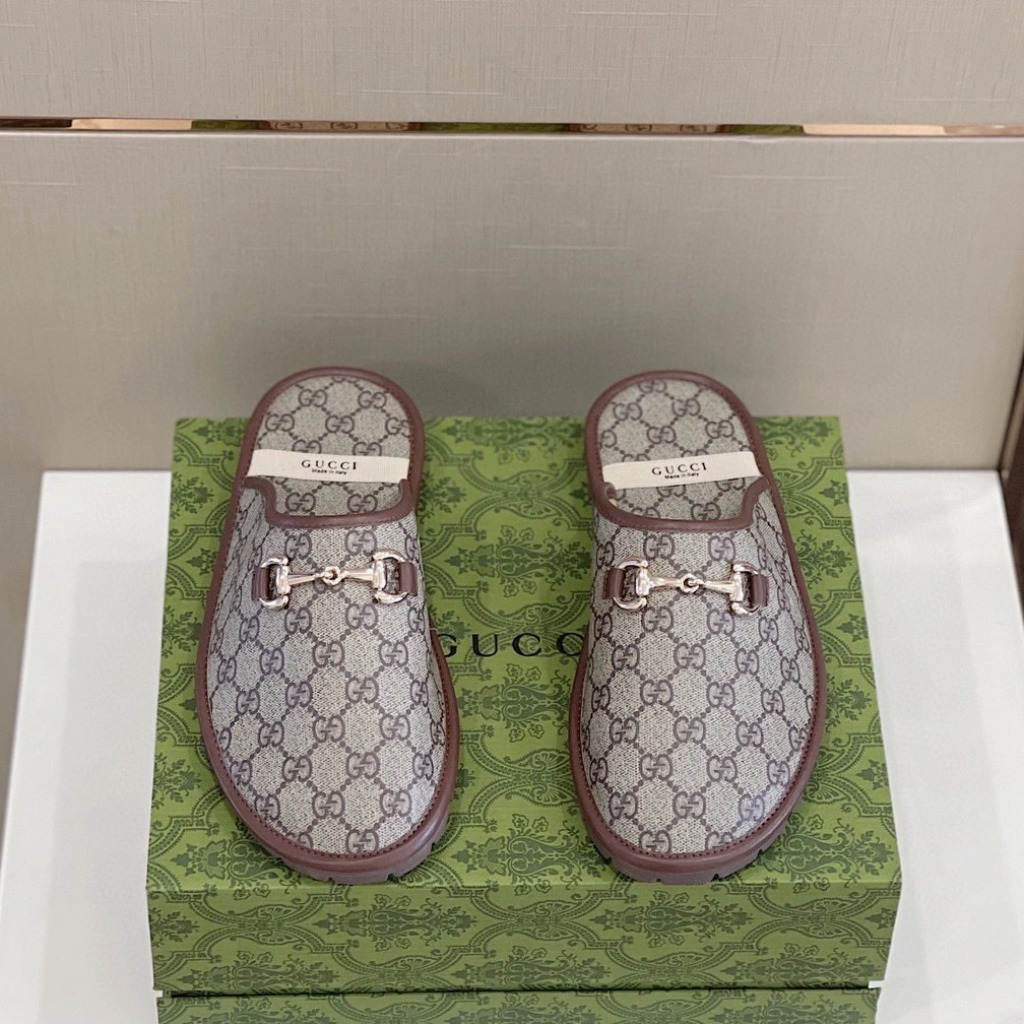 DÉP GUCCI GG CANVAS UNISEX SLIPPER