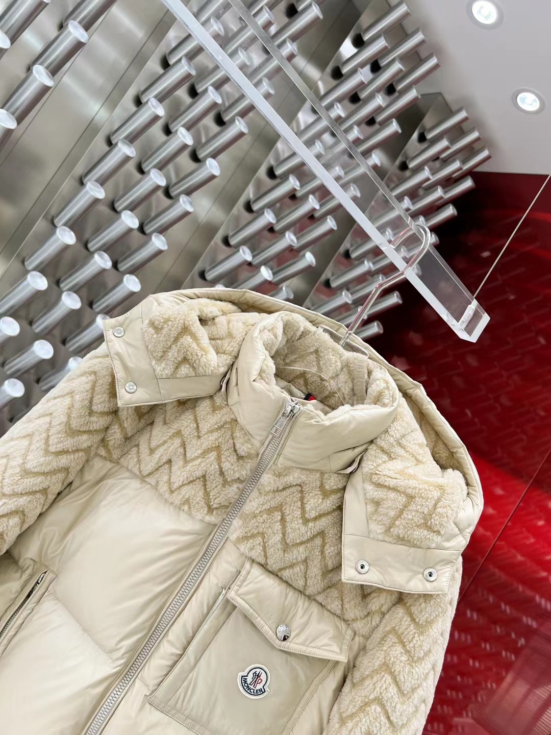 ÁO MONCLER WINTER CREAM FUR DOWN JACKET