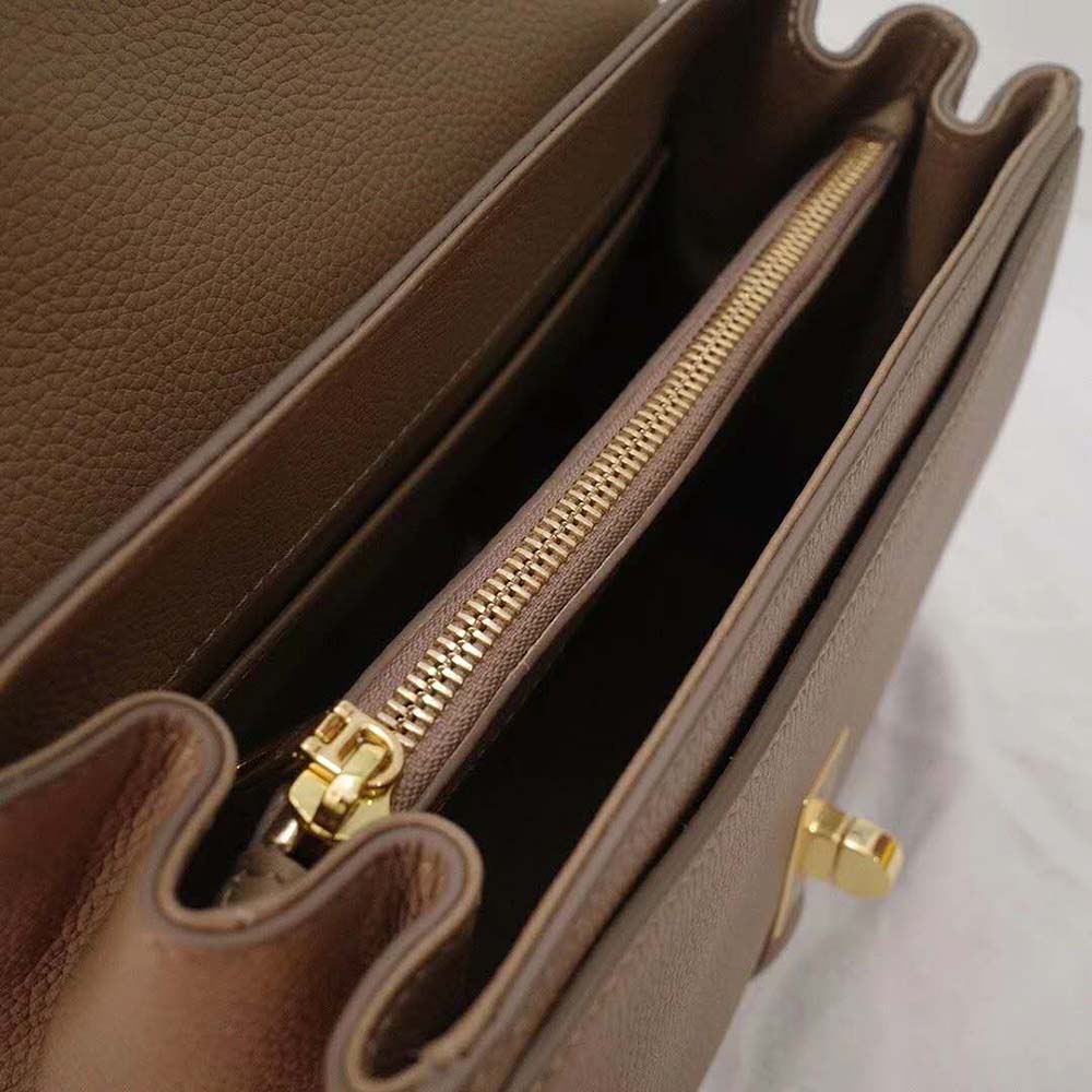 TÚI Celine Women Small 16 Bag in Grained Calfskin-Sandy