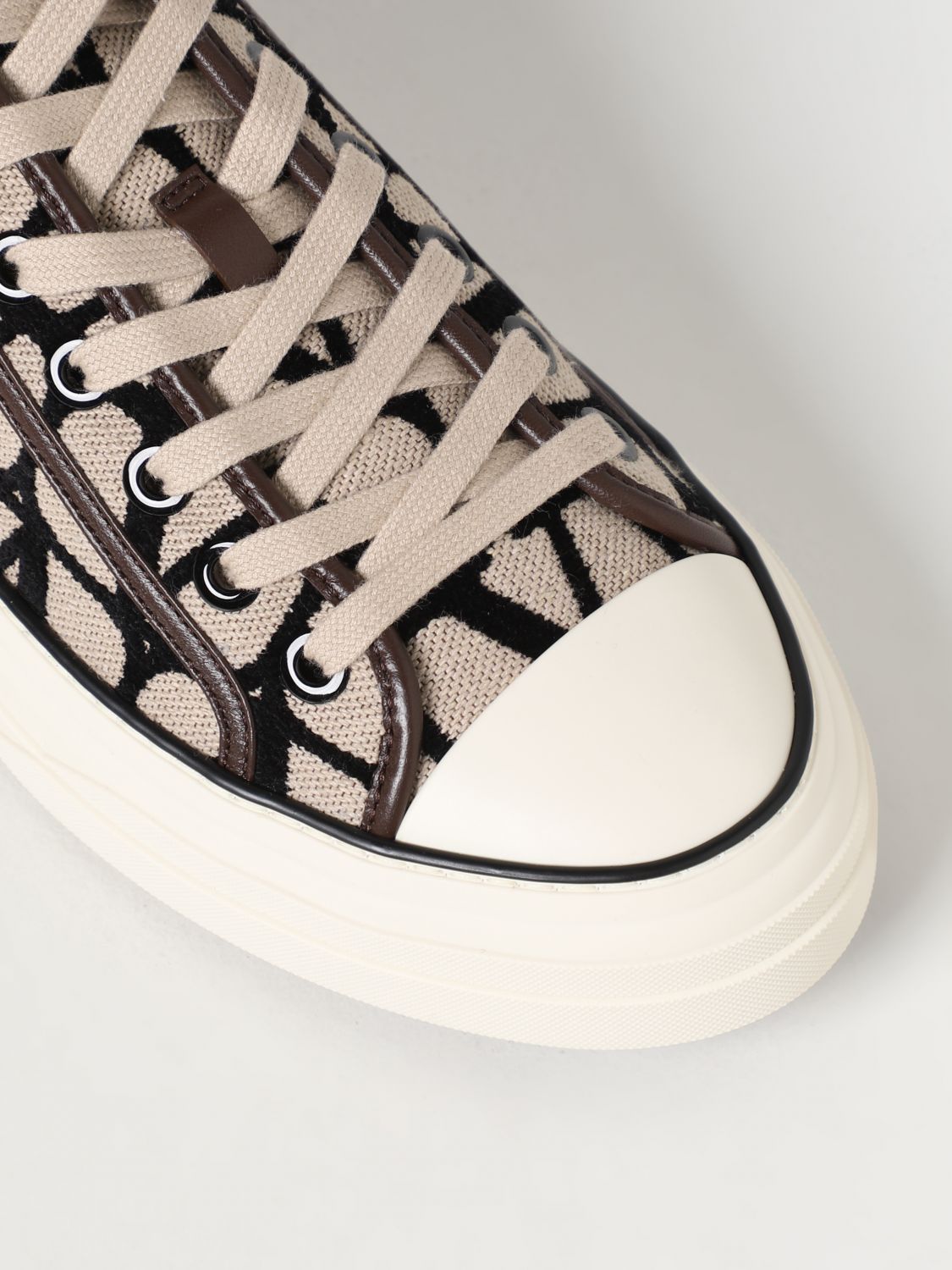 GIÀY VALENTINO GARAVANI Beige sneakers