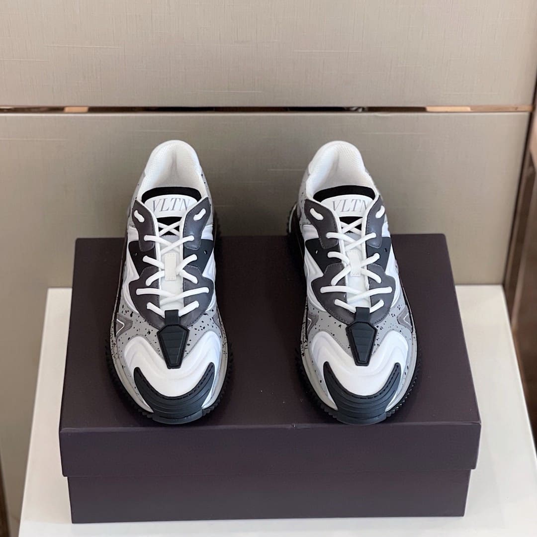 GIÀY VALENTINO GARAVANI VLTN SNEAKERS SHOES AAA