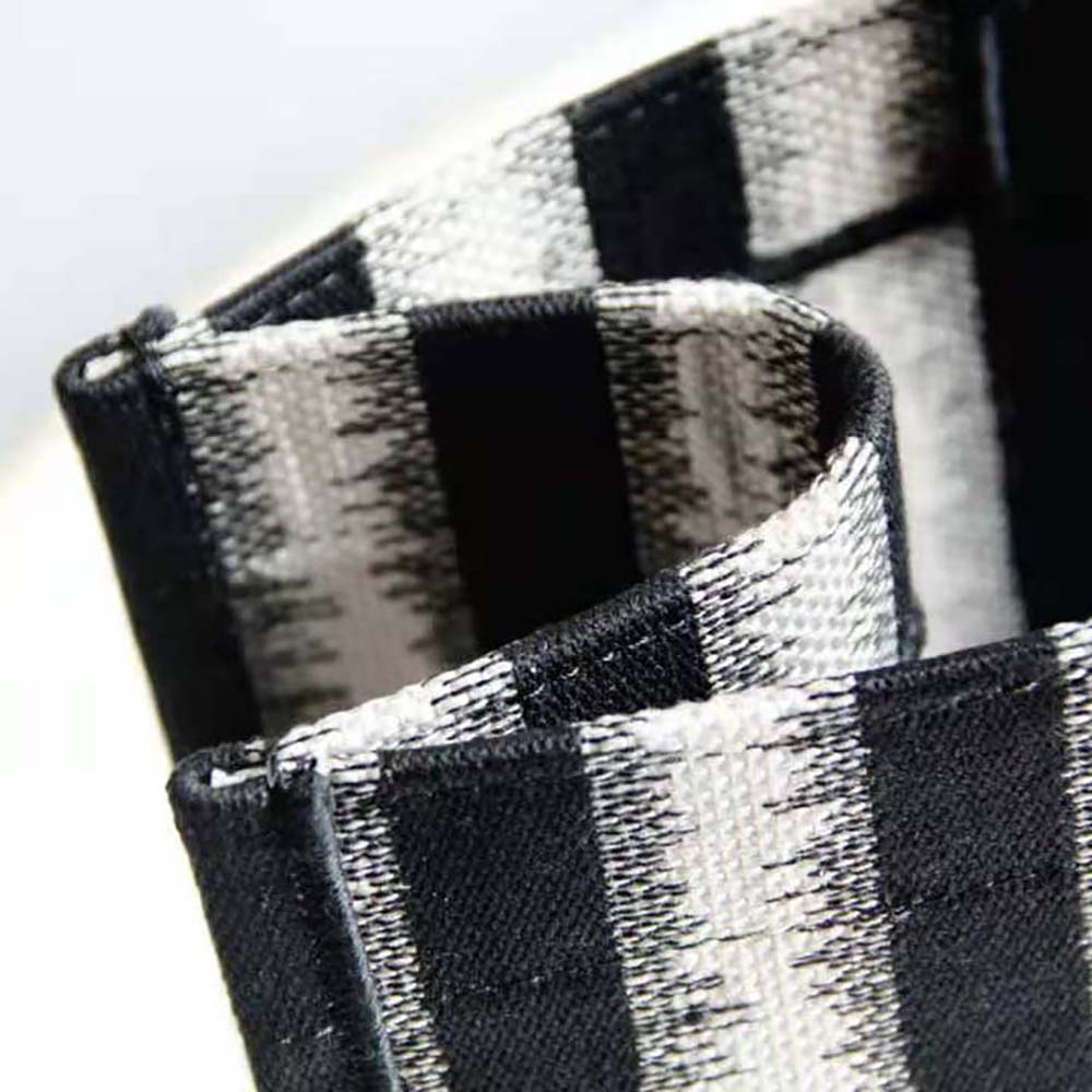 TÚI Dior Women Dior Book Tote Blue D-Stripes Embroidery