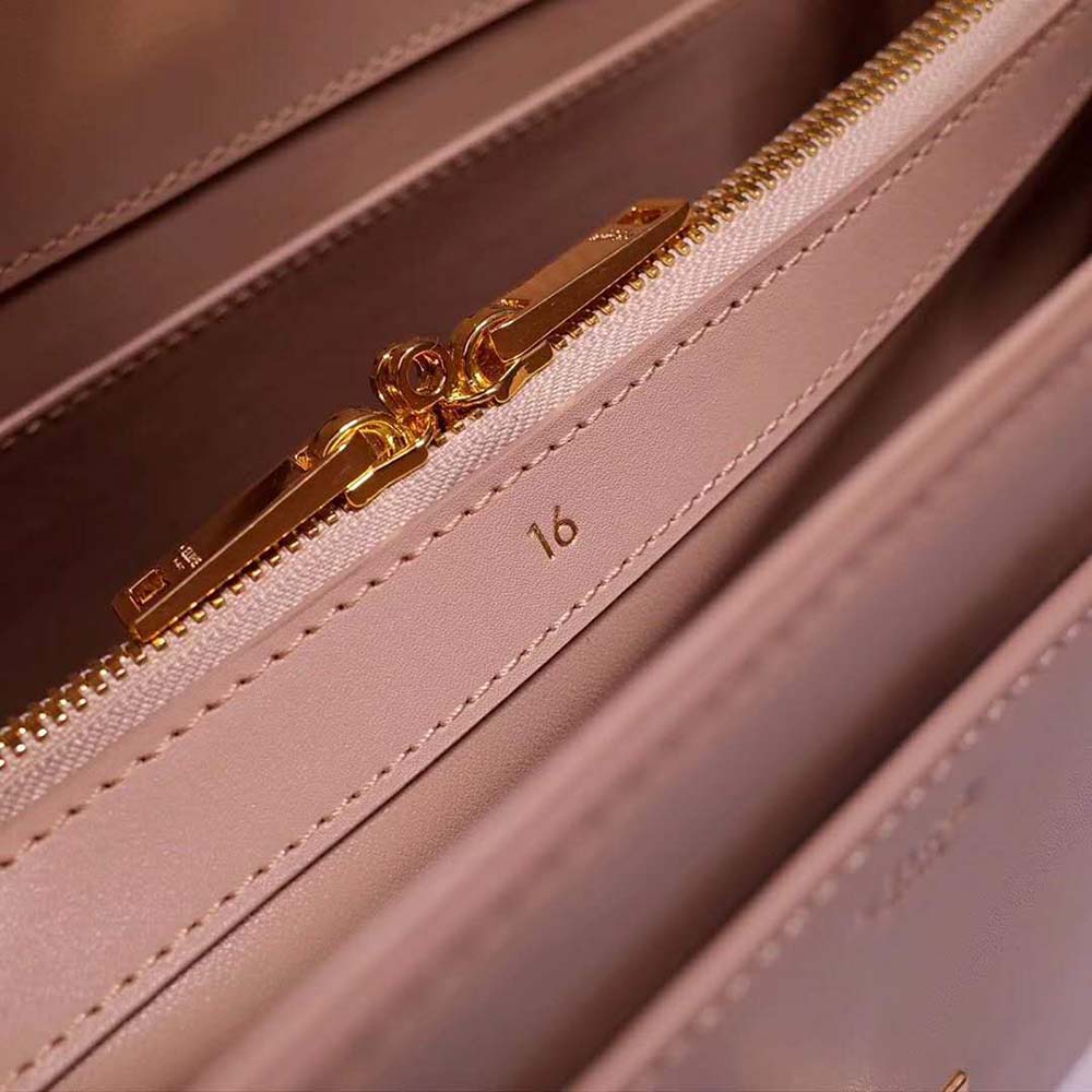 TÚI Celine Women Medium16 Bag in Satinated Calfskin-Sandy