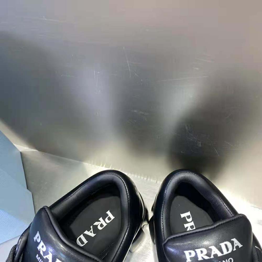 Giày Prada Women Soft Padded Nappa Leather Lace-up Shoes-Black