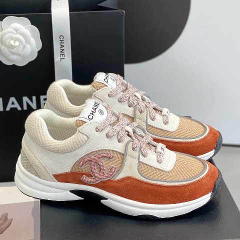 GIÀY CHANEL ORANGE SUEDE LOGO SNEAKERS