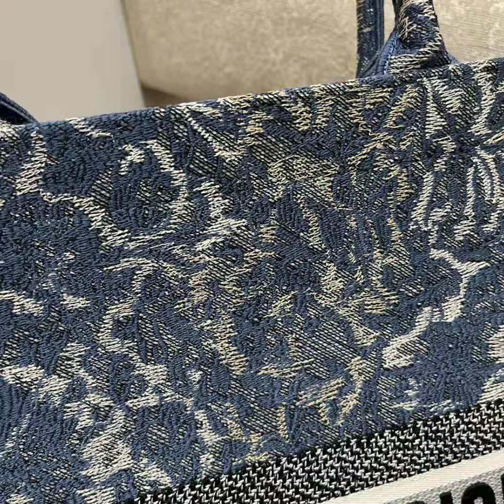 TÚI Christian Dior Book Tote Blue Dior Brocart Embroidery with Denim Effect