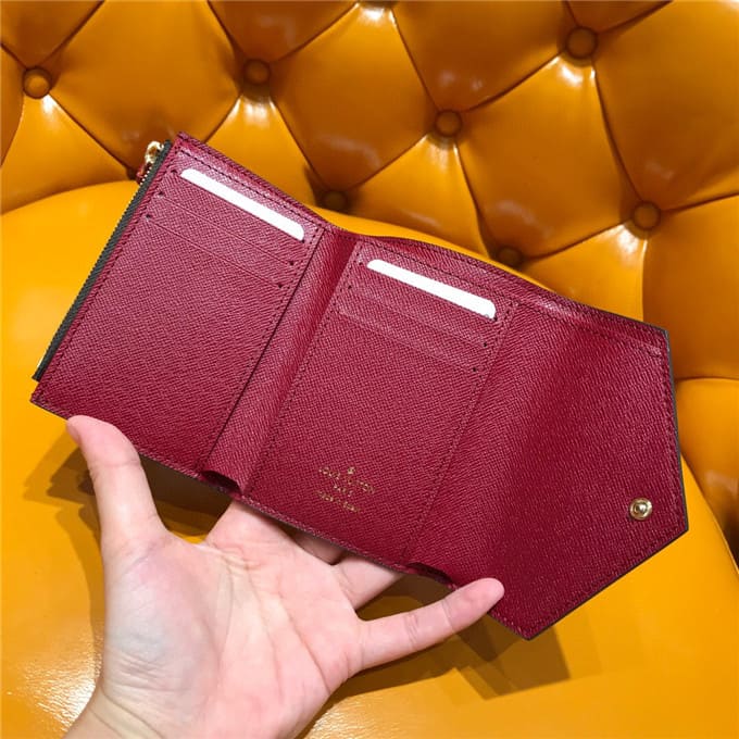 VÍ LOUIS VUITTON Victorine Leather wallet